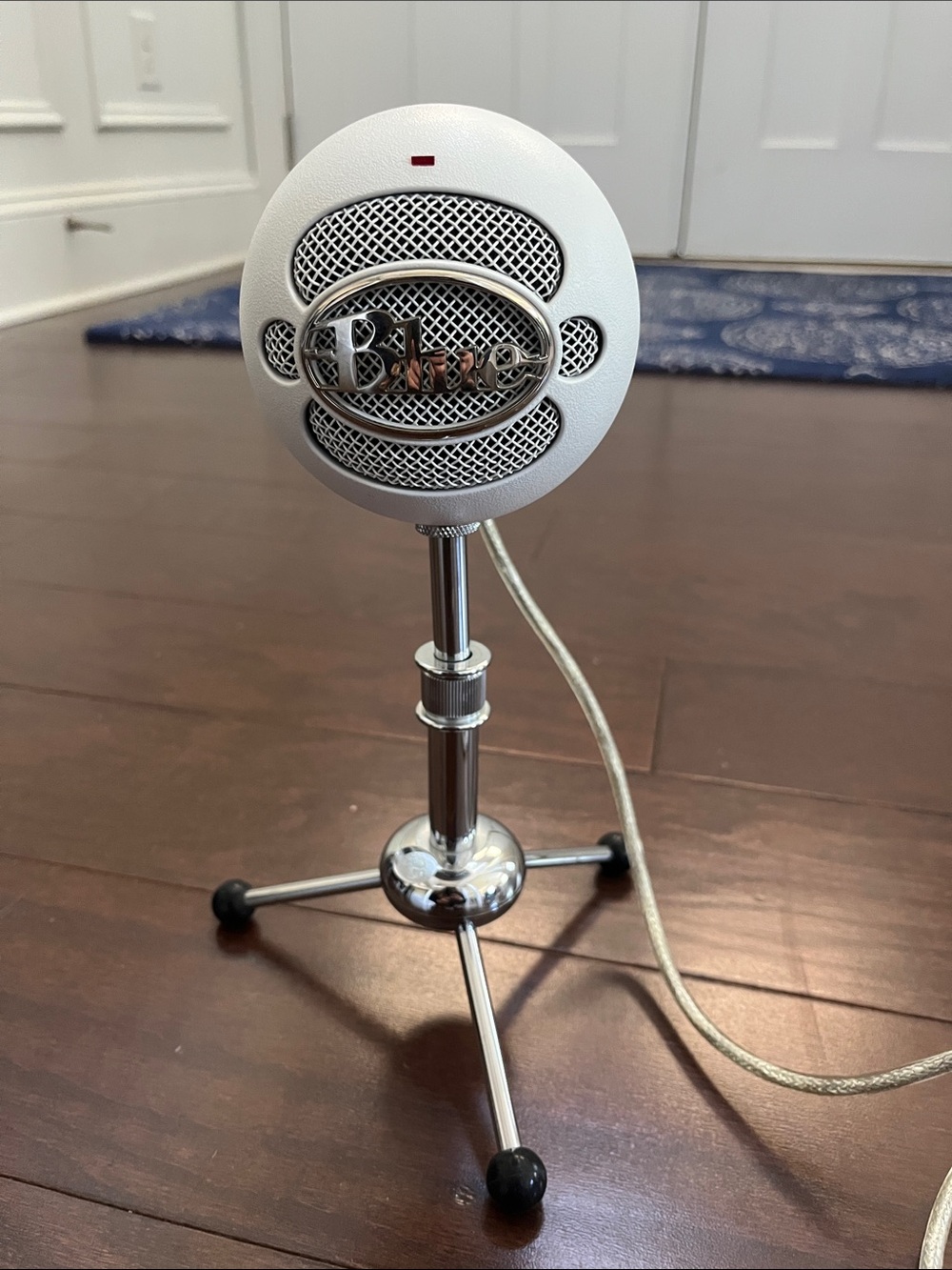 Snowball USB Microphone - White